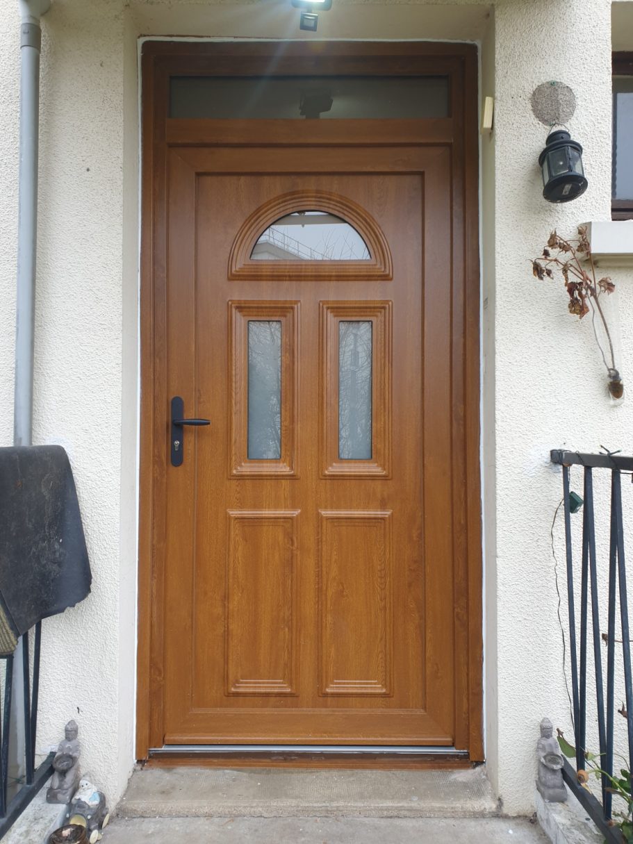 Porte d'entrée PVC plaxée vue extérieure