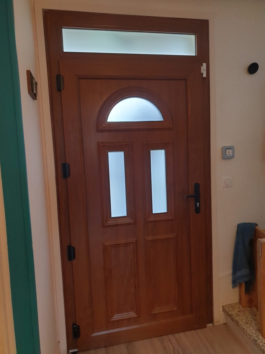 Porte d'entrée PVC plaxée vue intérieure